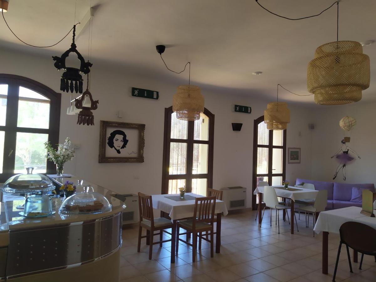 Marrubiu Resort Note Di Stelle Exterior photo